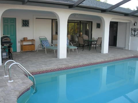 PORT CHARLOTTE FLORIDA RETREAT, 2/2,  PRIVATE POOL