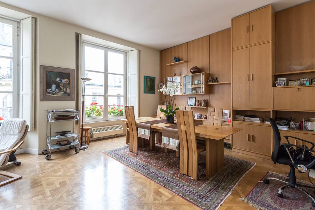 Autre vue de la salle à manger
