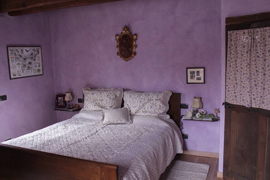 Camera Lilla - Room Lillac - Chambre Lillac