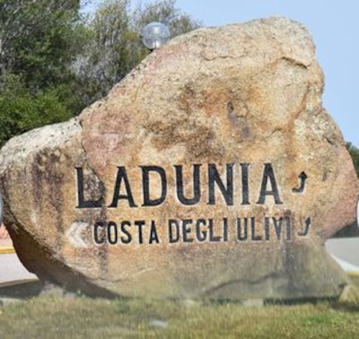 WELCOME IN LADUNIA