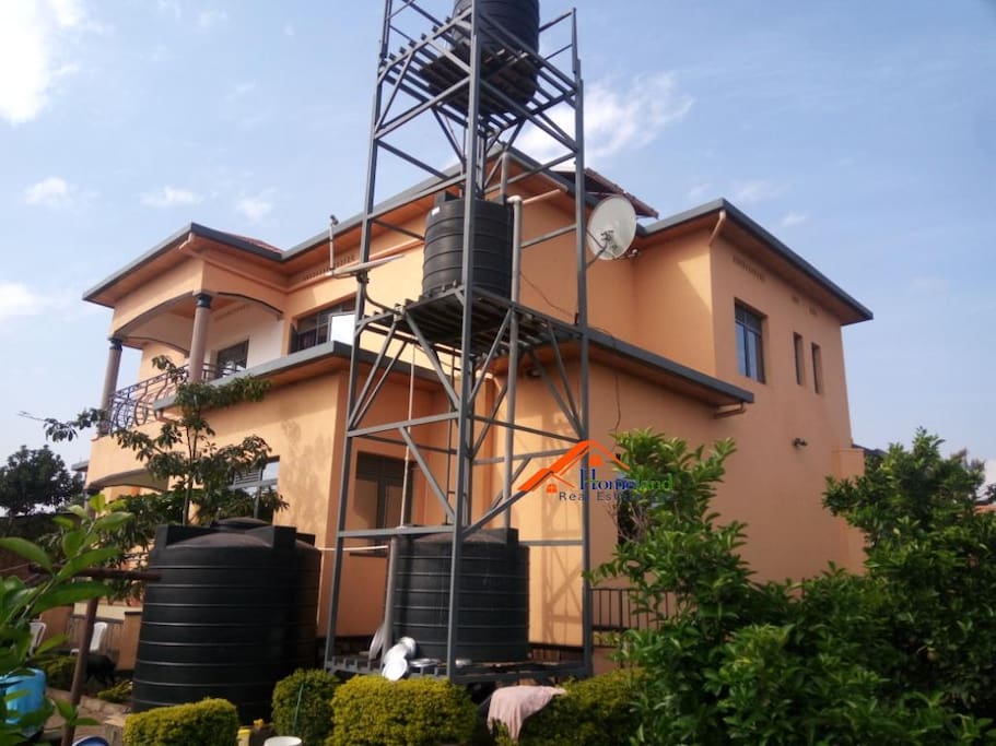 Water tank storage (11 m3)