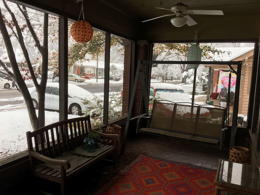 Screened front porch to fulfill all of your lounging desires (snow sold separately).