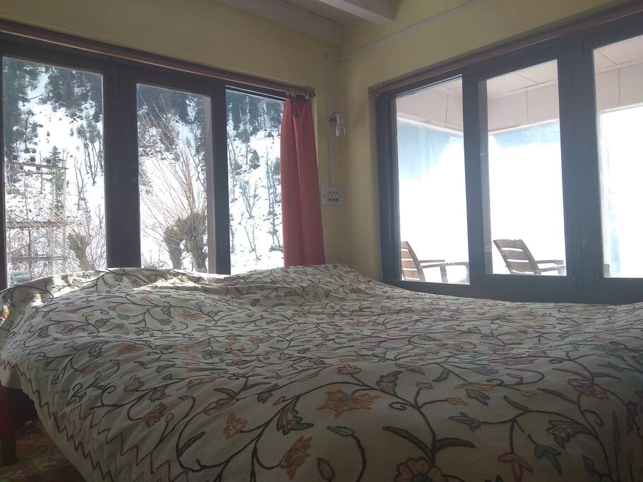 Double Bed