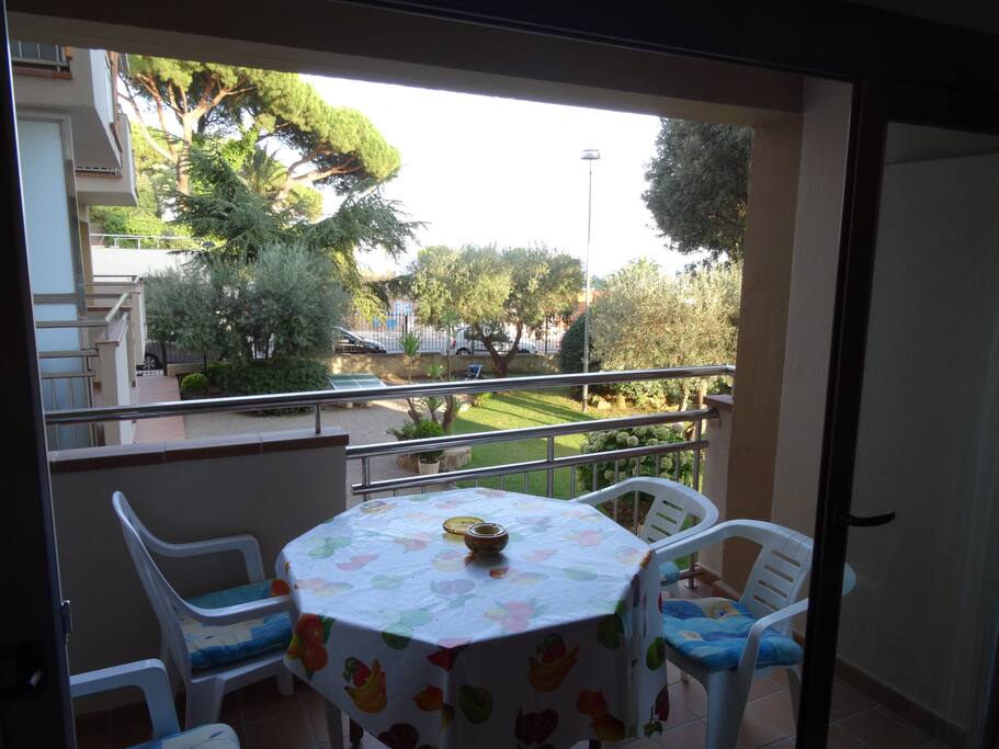 Terrasse avec vue sur jardin