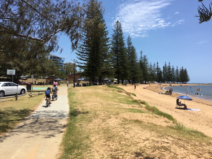 Redcliffe Holiday Rentals & Homes Queensland, Australia Airbnb