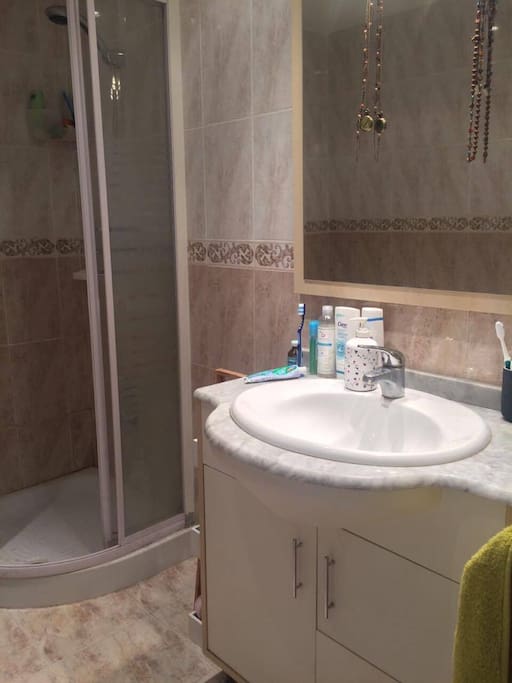 we have nice toilet, everything needed is there. We can provide you with towels and all sheets for the bed