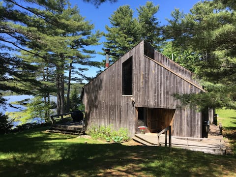Gran Den Lakefront Home Near Acadia