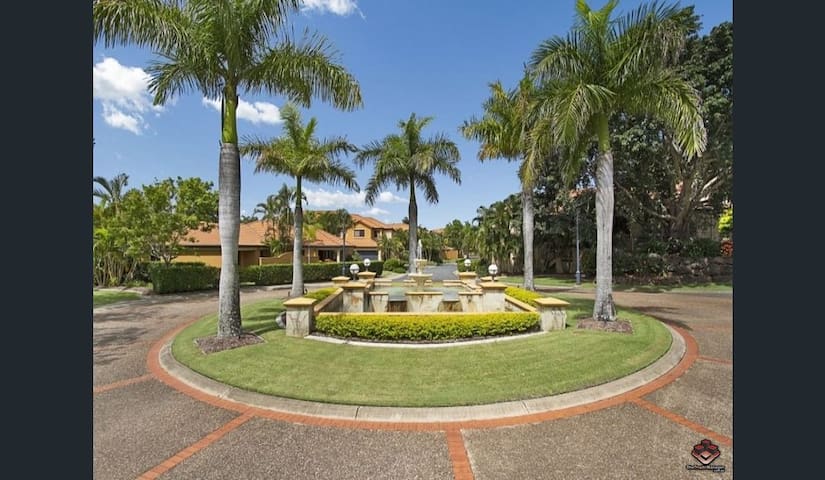 Resort style Gem- includes bfast