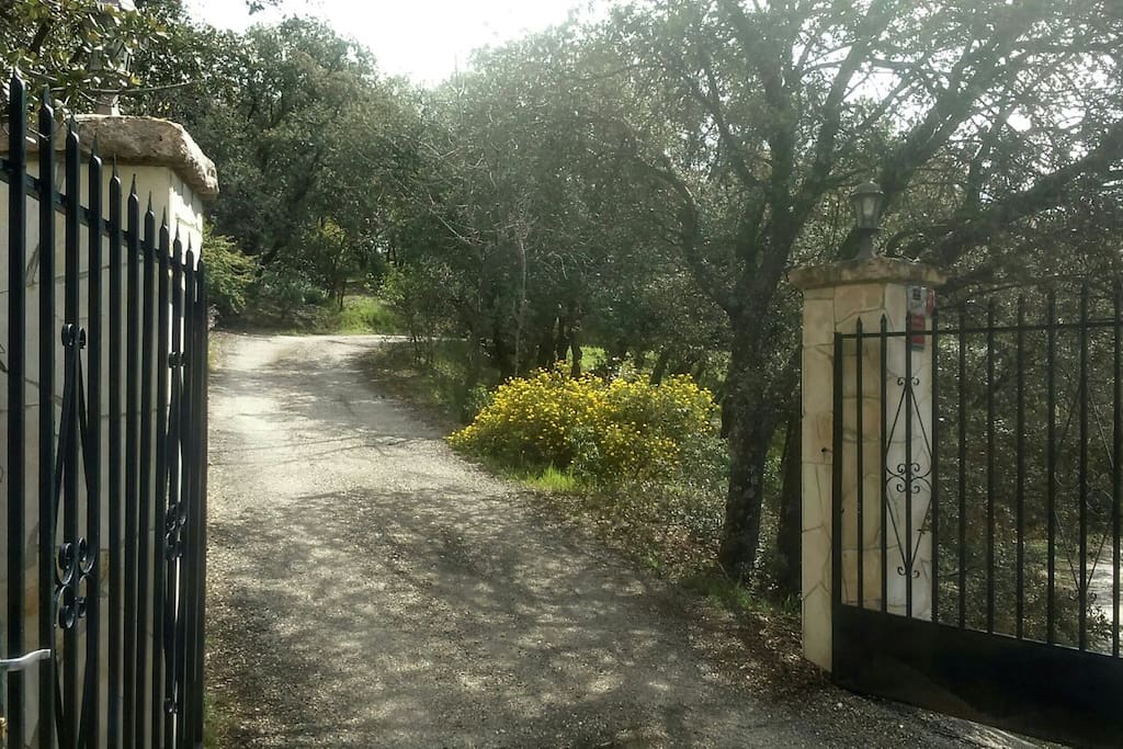 Entrada a la finca..