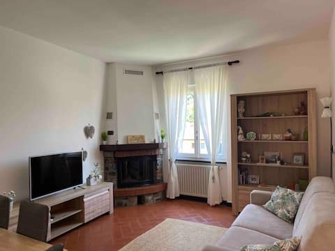 Top Airbnb: Vacation home a few minutes from the sea in the countryside. in Sestri Levante