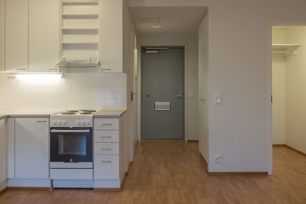 Kitchen, hall and walk-in closet