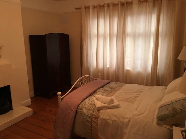 Cathedral Lodge - Double Room - Ground Floor