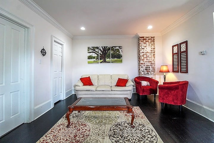 Marigny Gem next to the French Quarter