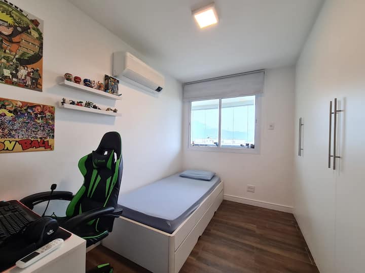 Spálňa 1 poschodie (spálňa 2) s dvojposteľou