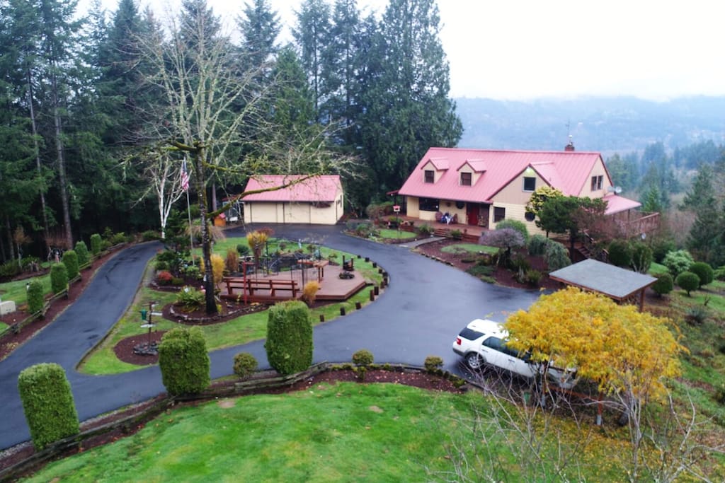 Our home is 6000 sq. feet, of which your apartment is a private 2000 sq. feet, all situated on 20 private acres with a view of the Lewis River 500 feet below.
