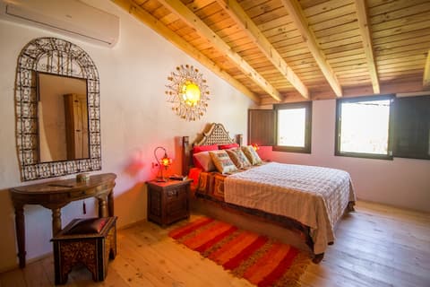 Charming house in Alajar