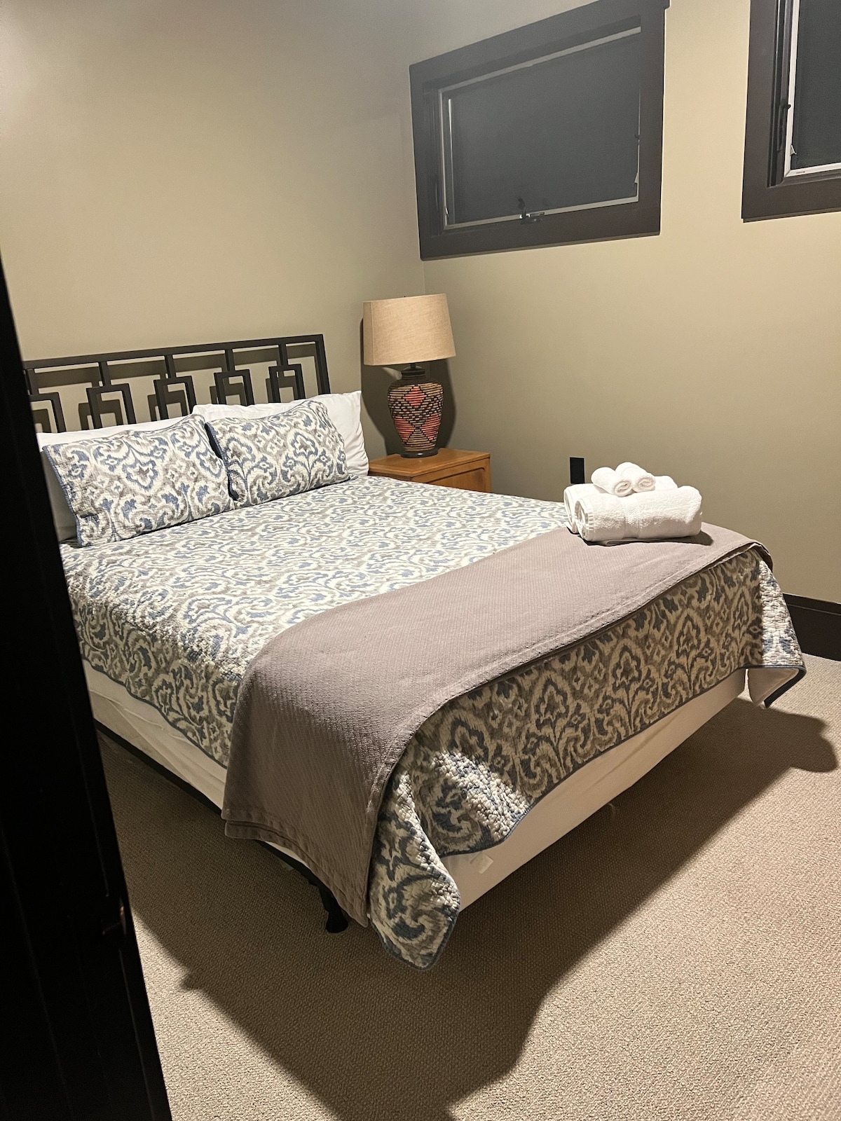 საძინებელი 1