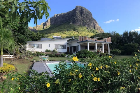 Casa Meme Papou - modern villa with pool
