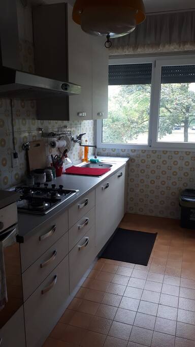Ampia cucina