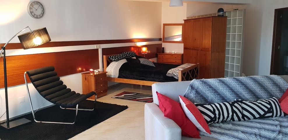 Airbnb Vale De Cambra Vacation Rentals Places To Stay