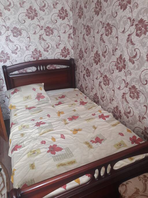 Двухместная кровать