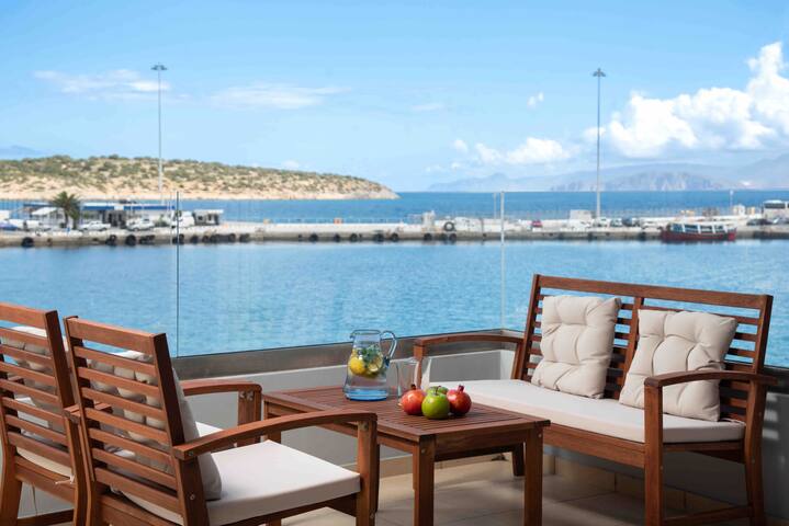 Elegant homes Crete
 managed Airbnb listing 1