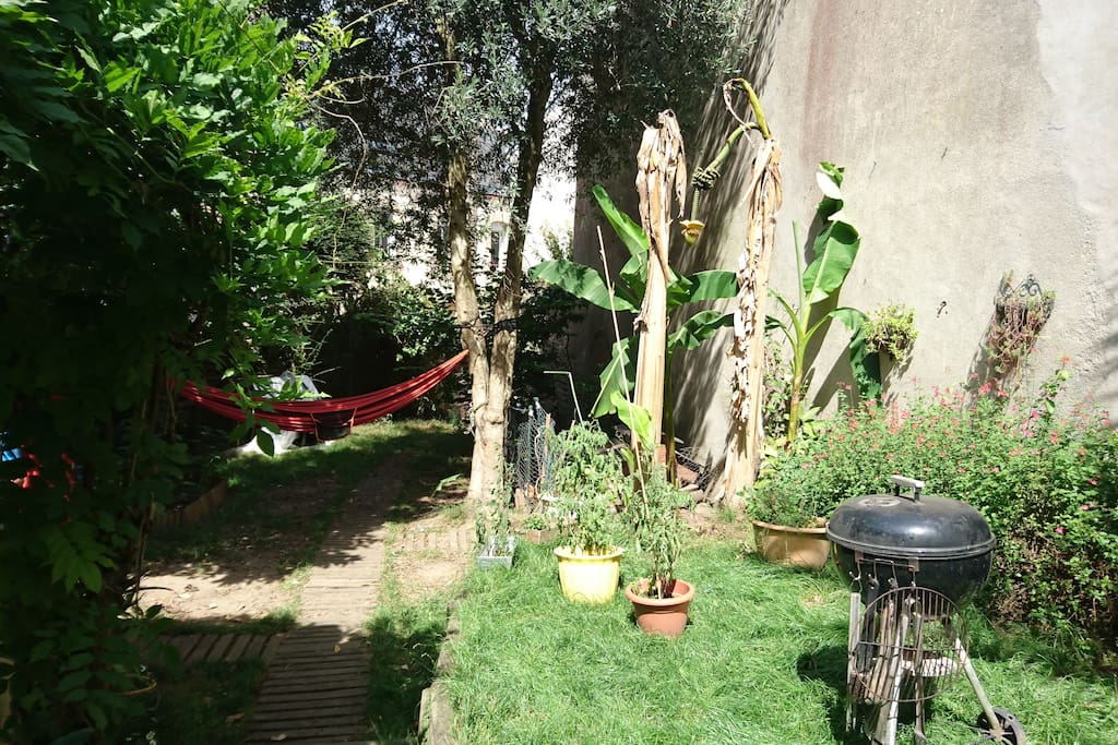 Jardin (Barbecue + hamac)