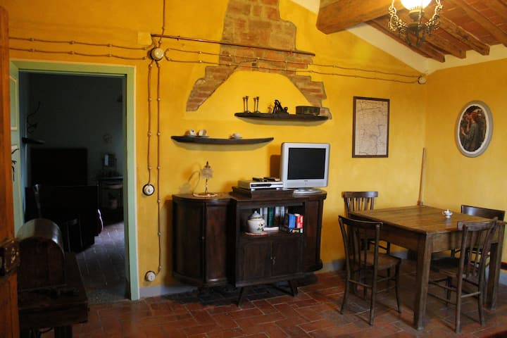 Castagneto Carducci - Bolgheri - Maremma Toscana - Castagneto Carducci