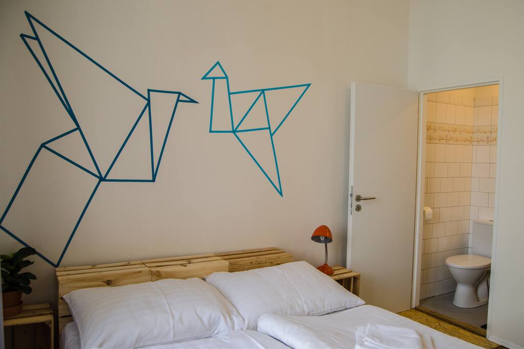 Very bright and sunny during the day. Private ensuite just to the right of this picture. Bed is queen size, and super comfortable with high-density foam mattress.