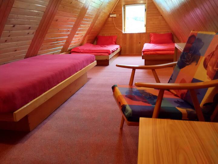 Spavaća soba na prvom katu