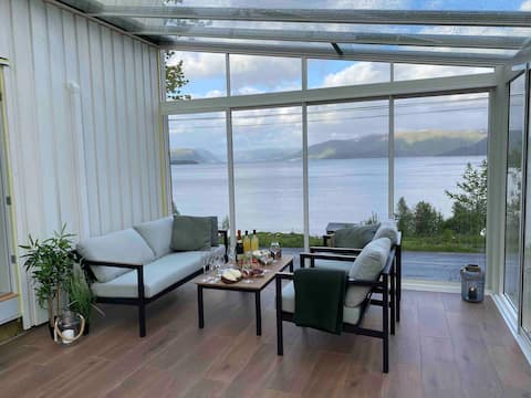 Charming house, access to lean and bonfire