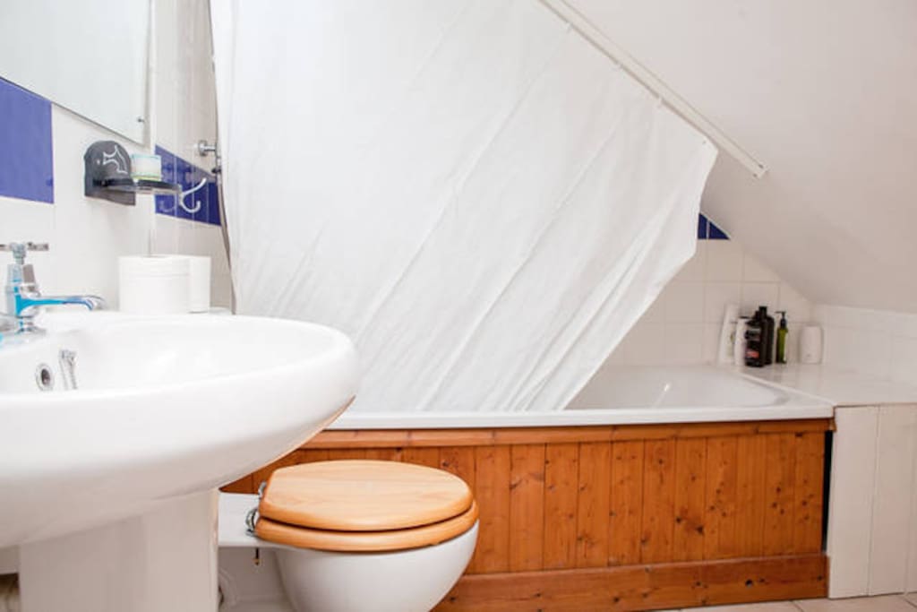 Upstairs bathroom