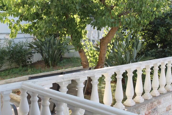 Manelisa Cascais-traditional family house gallery image 3