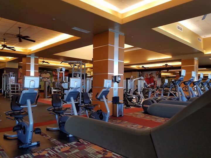 55+ Merrill Ranch 1 Oasis Private/Clean +Amenities