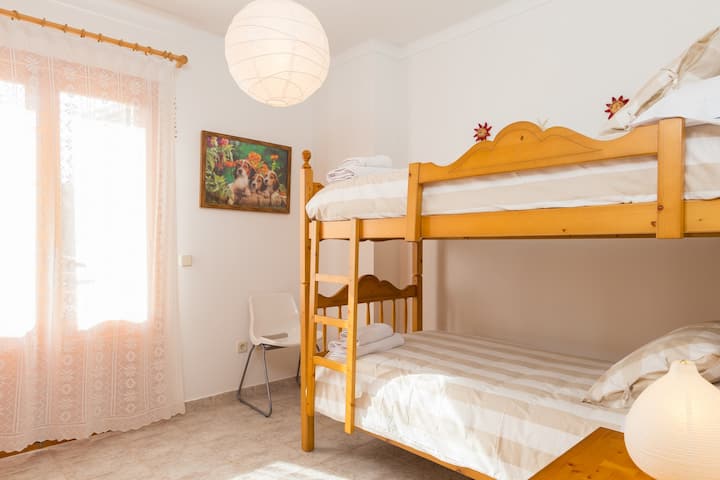 غرفة النوم 1