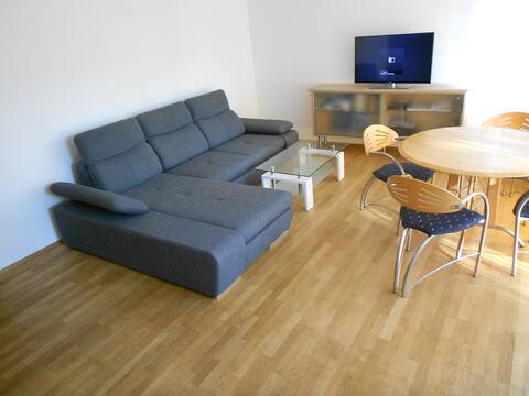 2 rooms garden apartment in a small residential complex