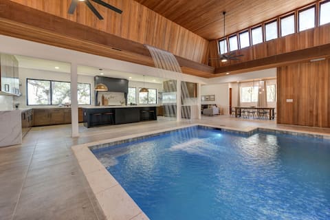 Fantastic House with Indoor Pool!