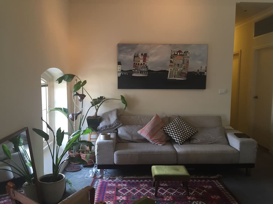 Lounge/dining