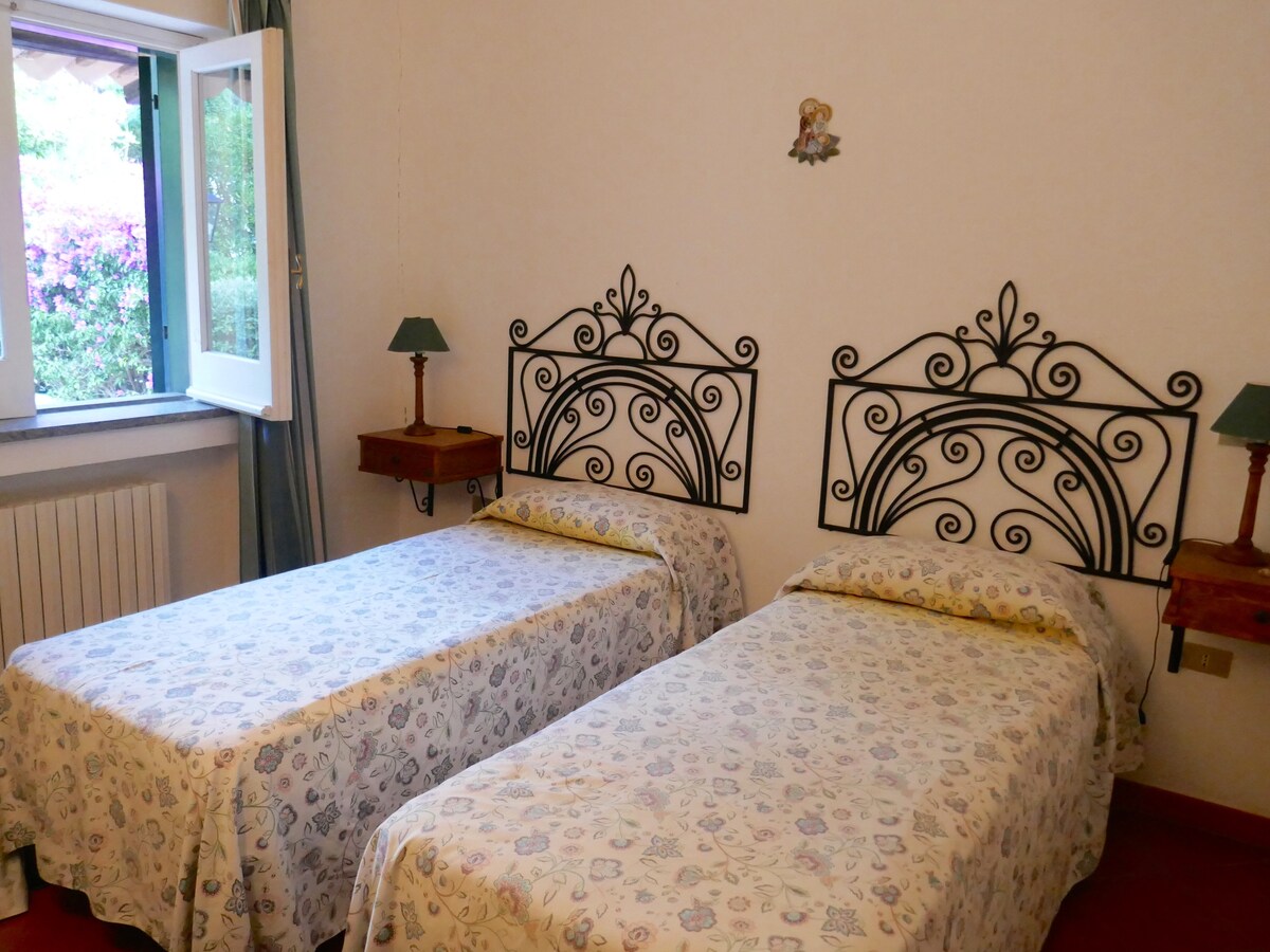 ห้องแฝด