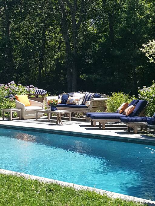 Come, relax in the sun