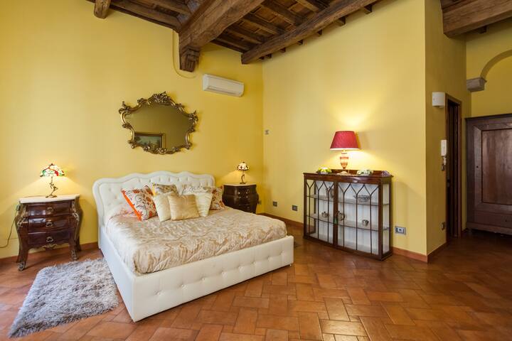 IMPERO VATICANO APARTMENT gallery image 2
