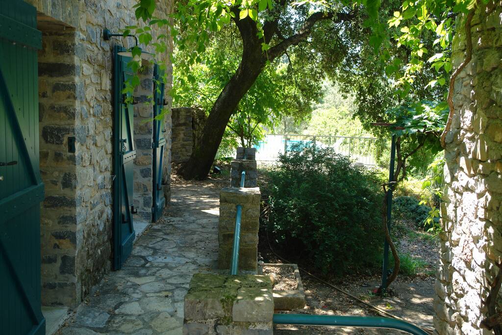 La "petite" maison avec 3 chambres, sdb/wc