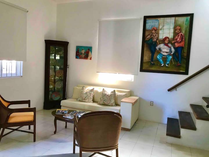 Ocean Side Beach House
San Juan - San Juan, Puerto Rico