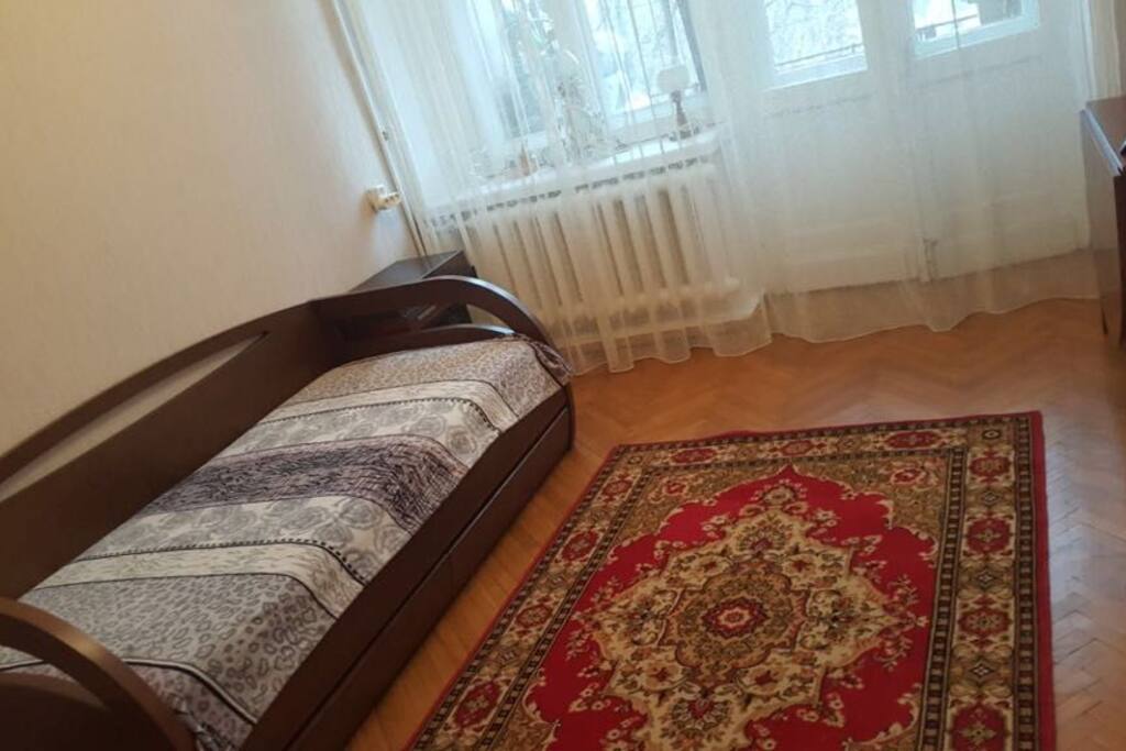 Главная комната