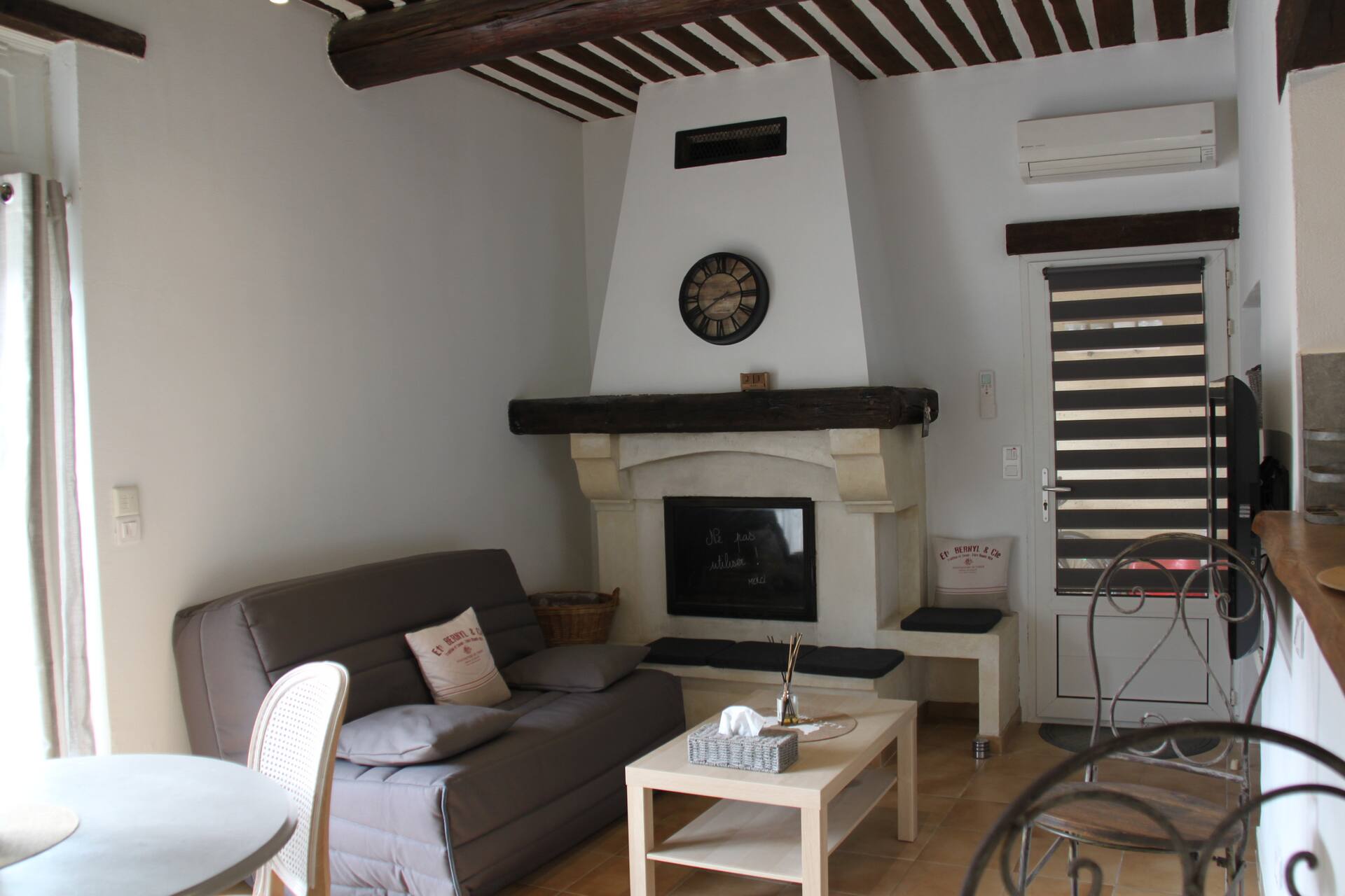 XV: charm & sweetness in the heart of the Luberon
