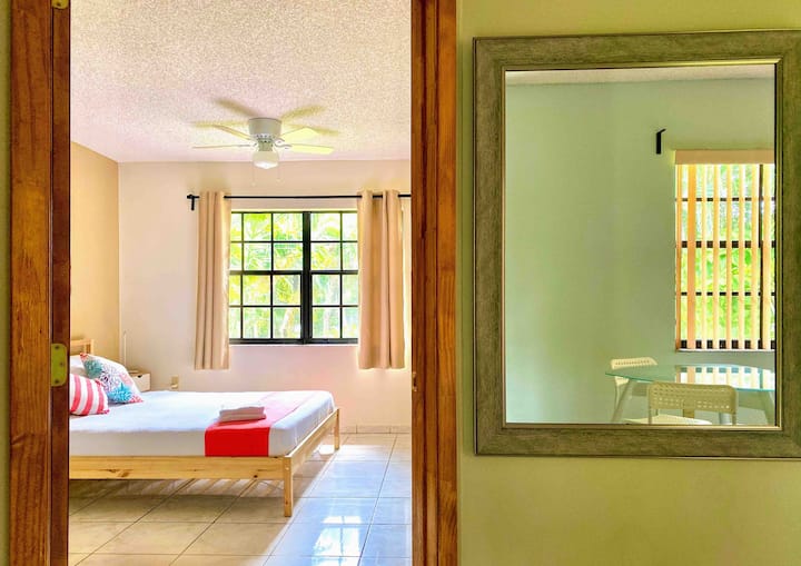 Cozy Guest Suite in Paradise?☀️near all major hwys