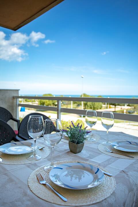 Ocean front with pool, 3dorm