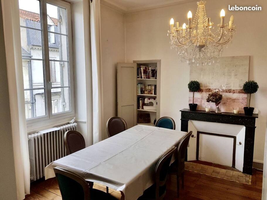 SALLE A MANGER