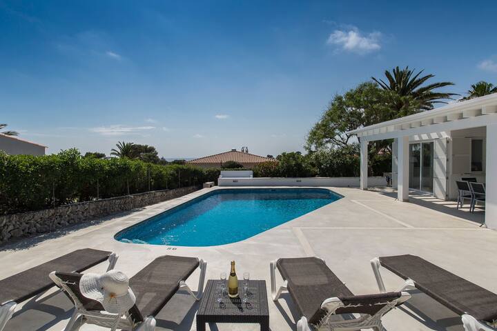 Villa Eva gallery image 3