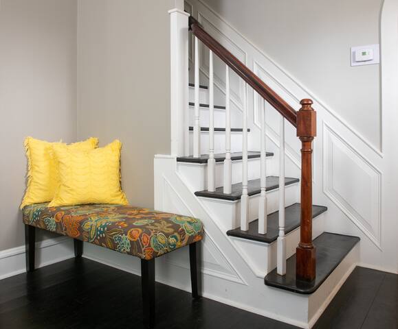 Hilltop House & Cottage, Close to Newport gallery image 3